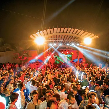 #099 T1 Calicos By Holidays Albufeira